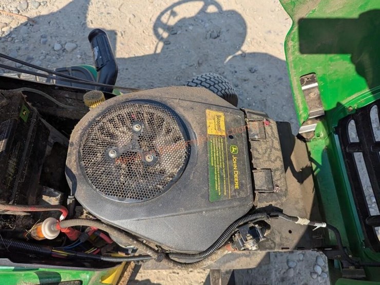 john-deere-x304-image-7
