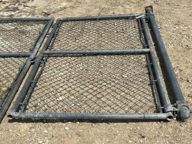 l3---chain-link-gate-image-9