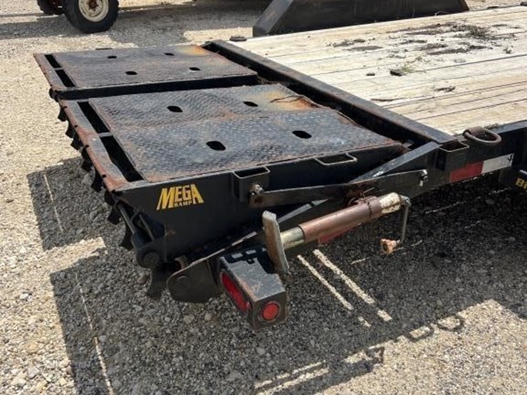 l2---2023-heavy-equipment-trailer-image-16