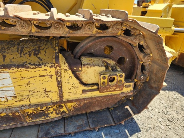 2006-komatsu-d31ex-21-image-19
