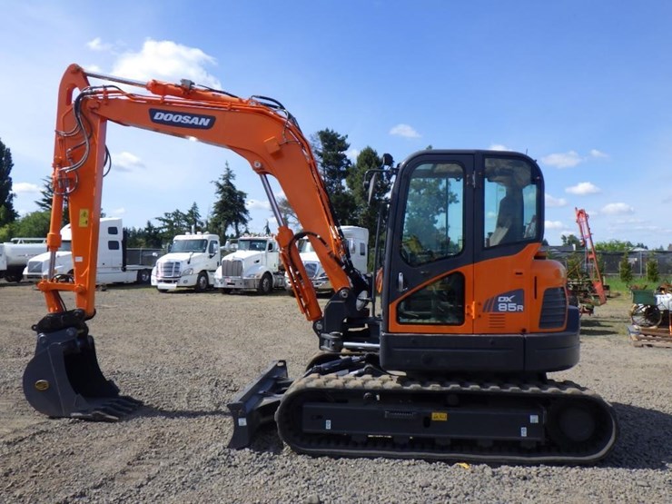 2021-doosan-dx85r-3-image-7