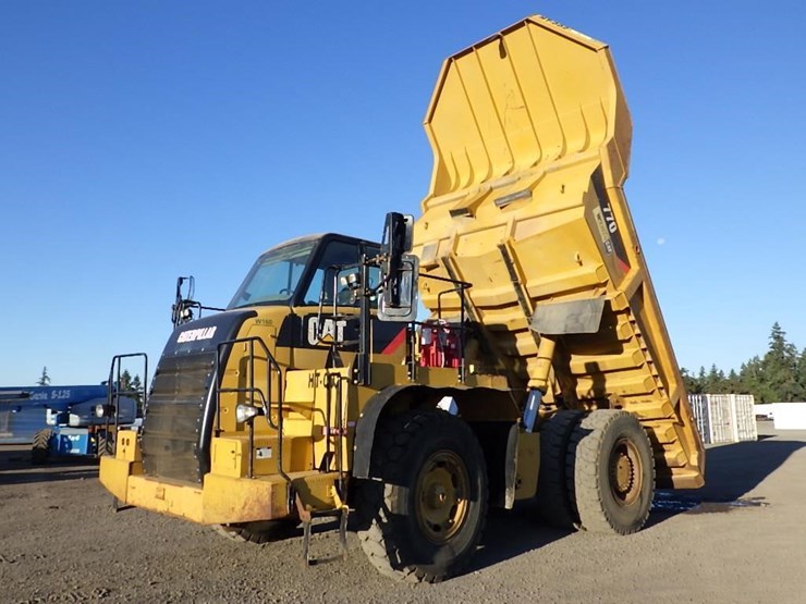2011-caterpillar-770-image-16
