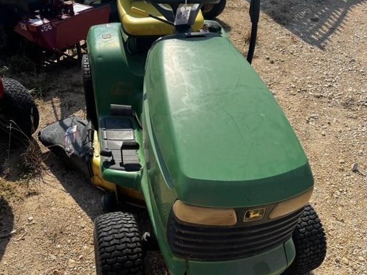 john-deere-38-image-1
