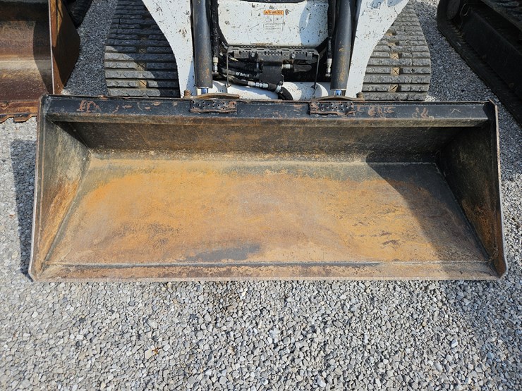 2020-bobcat-t590-image-3
