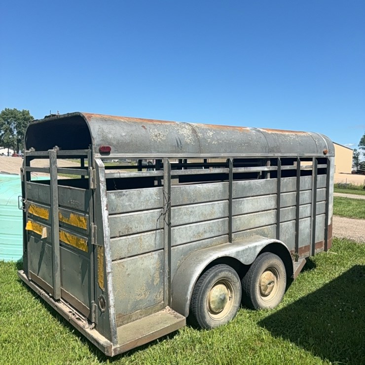 Better Built 16’ Livestock Trailer- No Title