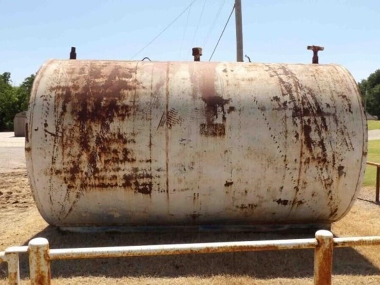 5200-gallon-tank,-8'-diameter,-14'---high-image-2