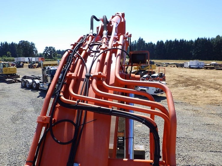 2020-hitachi-zx245us-lc-6n-image-24
