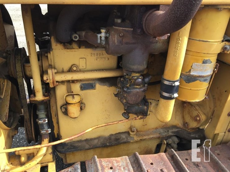 caterpillar-twenty-two-image-8