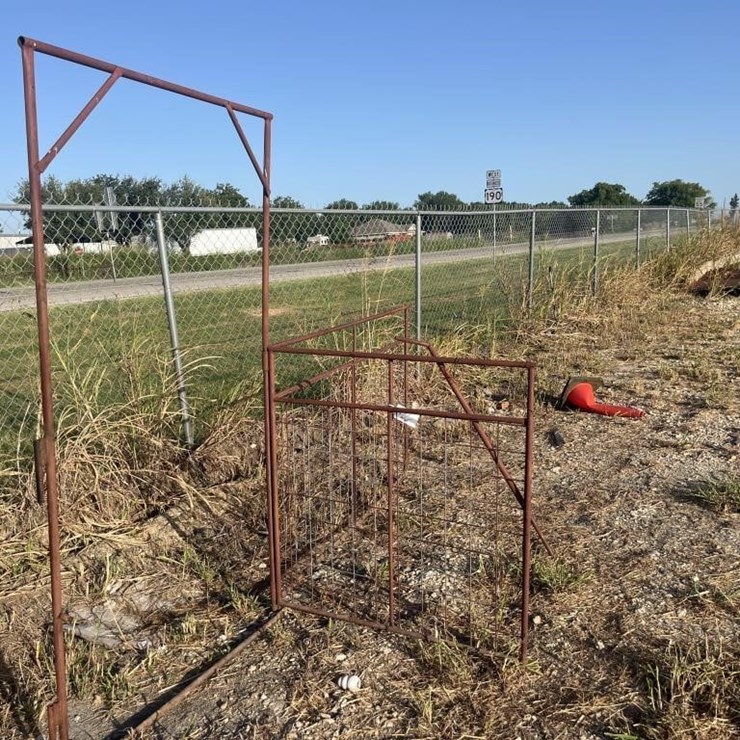 L1 - Livestock Entry Gate