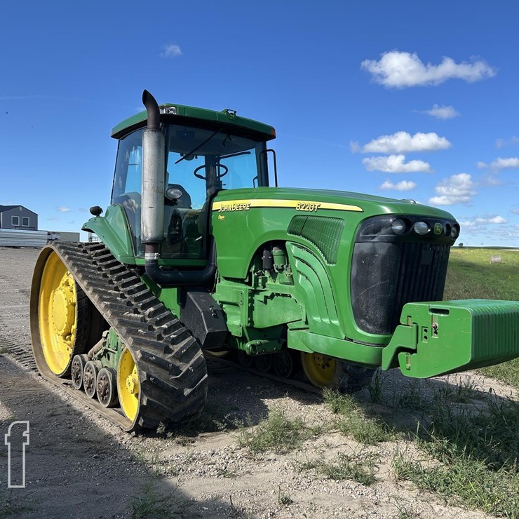 JOHN DEERE 8220T
