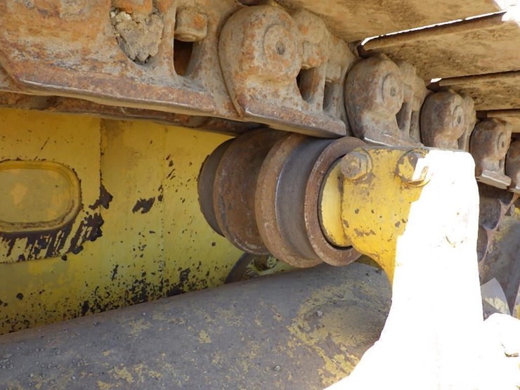 2007-komatsu-d155ax-6-image-10