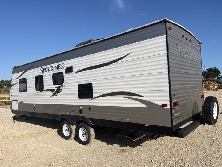 l2--2016-kz-sportsman-travel-trailer-image-3