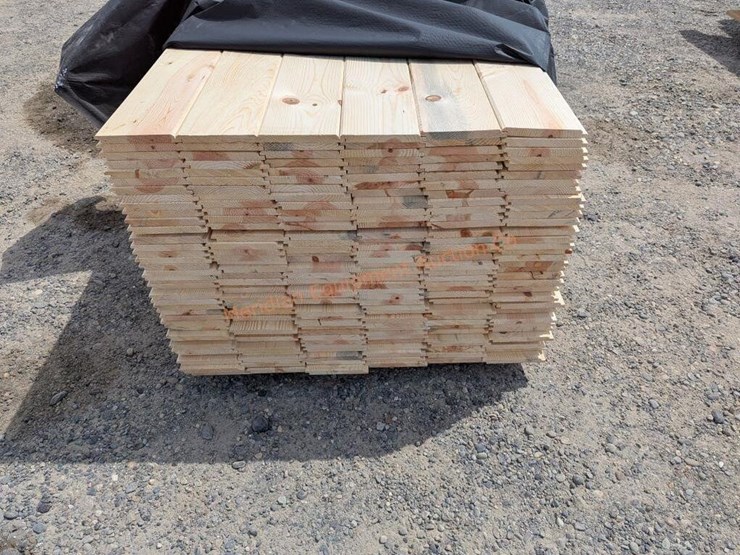 ponderosa-pine-#3c-shiplap-boards-image-3