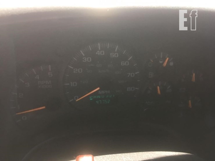 2004-gmc-topkick-c7500-image-6