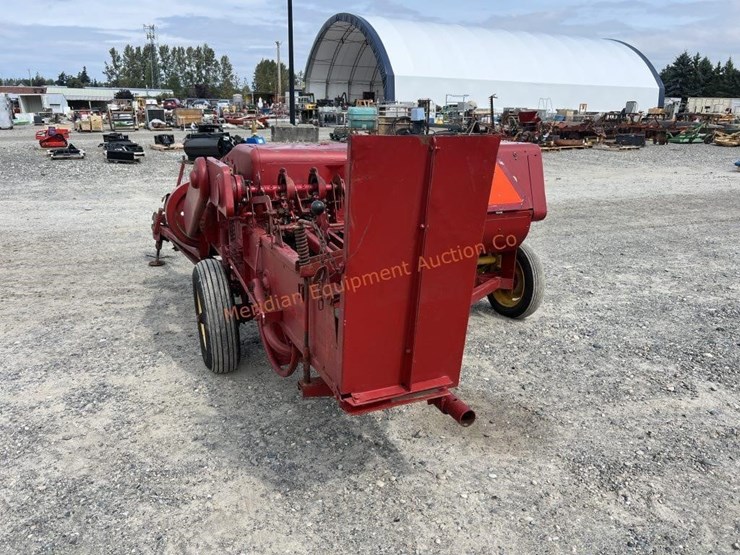 new-holland-69-image-3