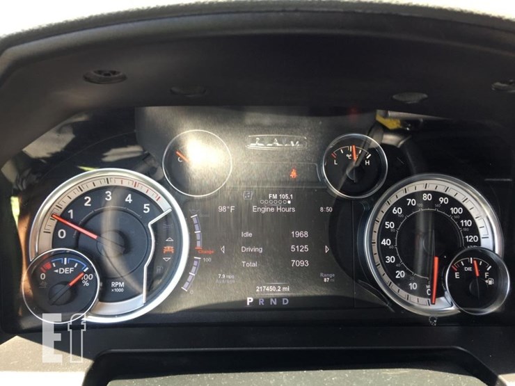 2018-ram-5500-slt-image-6