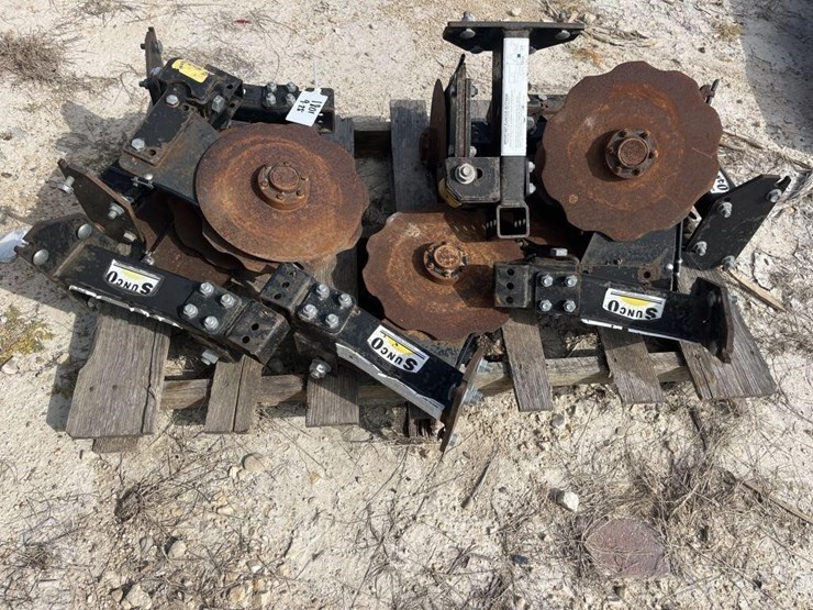l3---sunco-fertilizer-openers-image-6