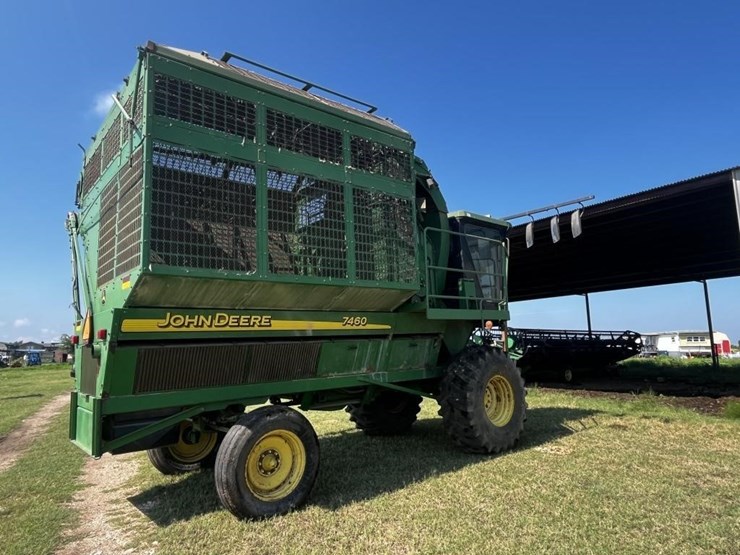 2005-john-deere-7460-image-4