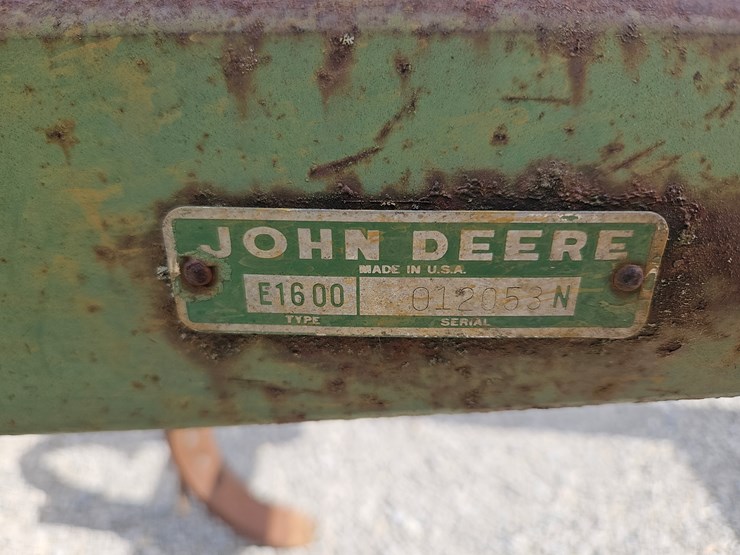 john-deere-1600-image-7