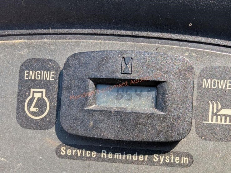 john-deere-110-image-10