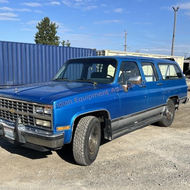 1991 CHEVROLET SUBURBAN