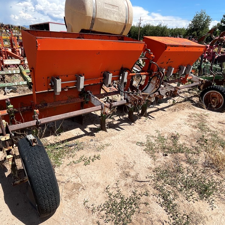 #9103 • Custom Seeding Unit