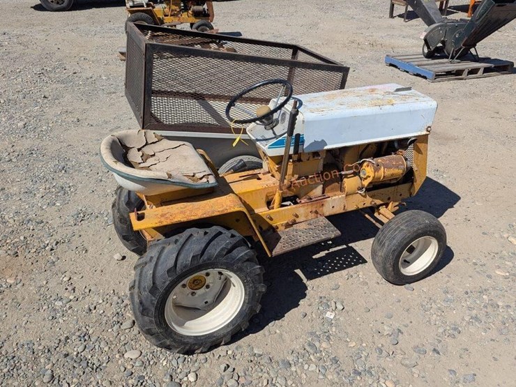 cub-cadet-124-image-1