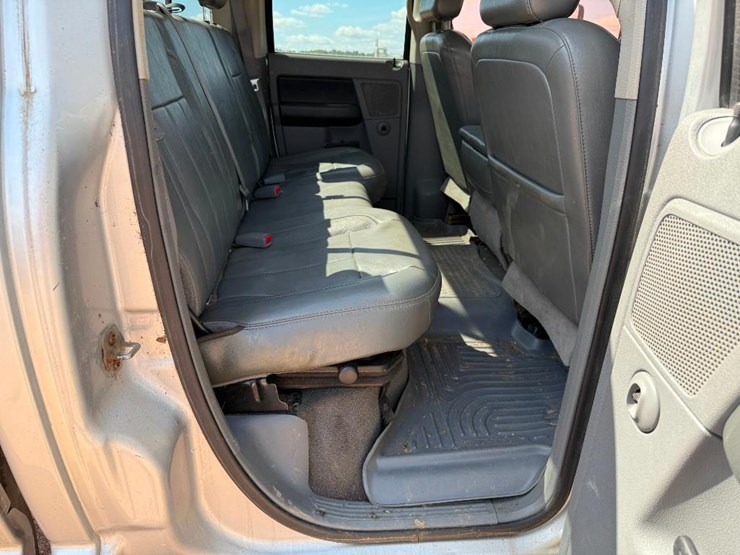 2007-dodge-ram-3500-image-25