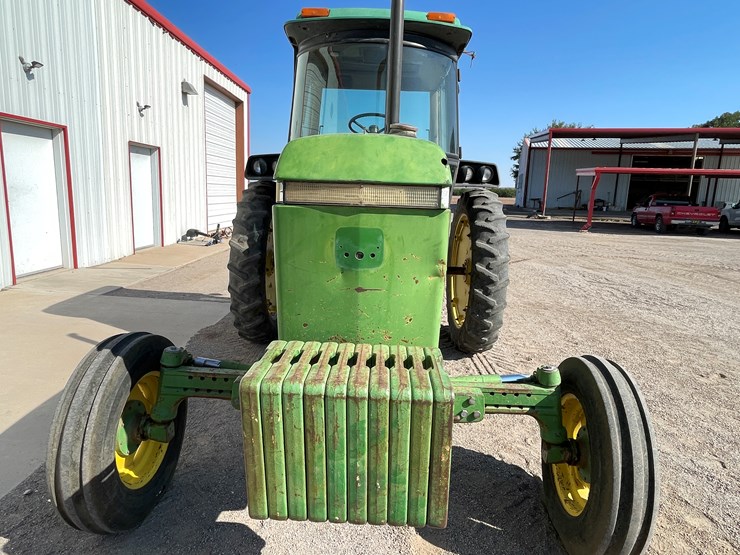 john-deere-3055-image-14