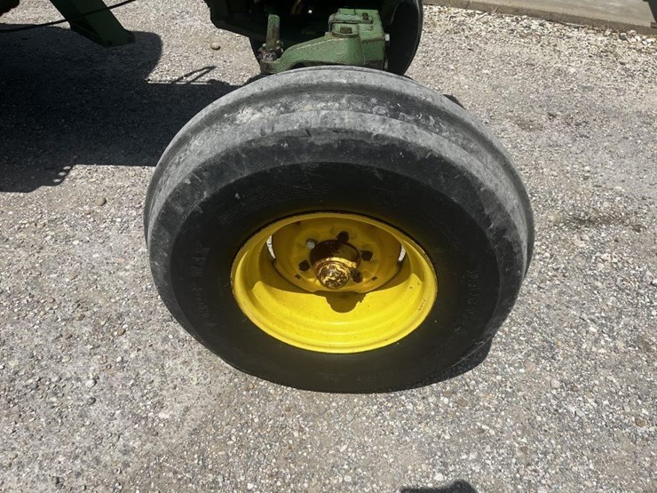 john-deere-4230-image-18