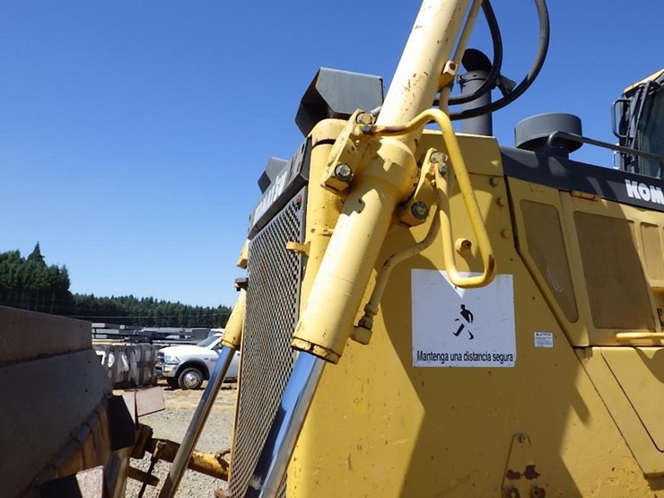 2007-komatsu-d155ax-6-image-17
