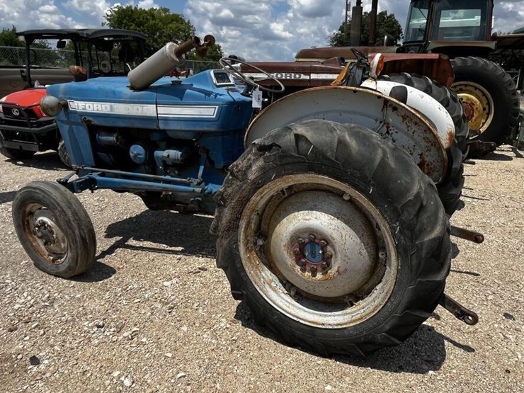 ford-3000-image-6