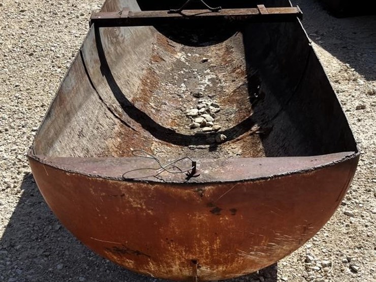 l3--metal-trough-on-skid-image-3
