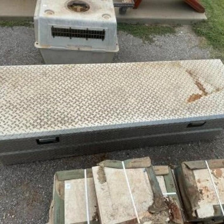 Truck Bed Tool Box 69" length