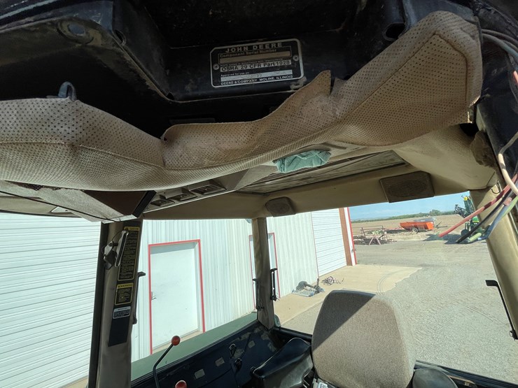 john-deere-3055-image-39