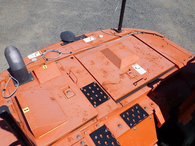 2020-hitachi-zx245us-lc-6n-image-21