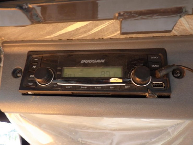 2021-doosan-dx85r-3-image-72