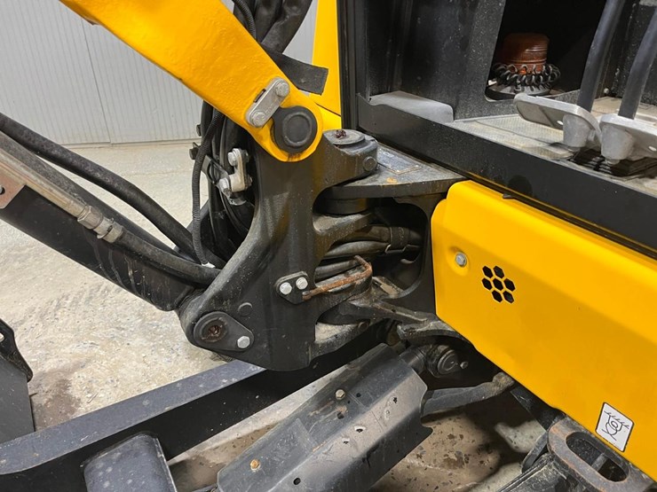 jcb-35z-1-image-14