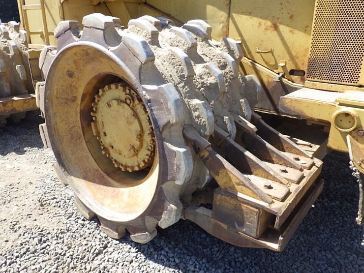 1986-caterpillar-825c-image-47