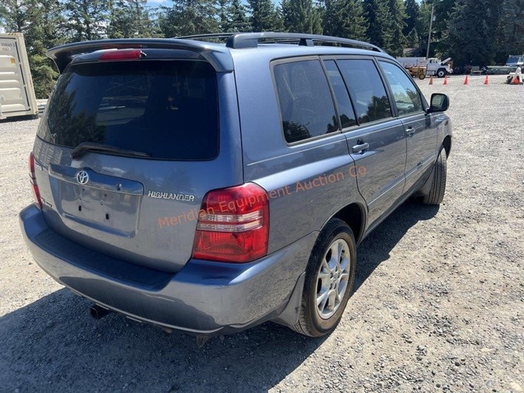 2003-toyota-highlander-image-37