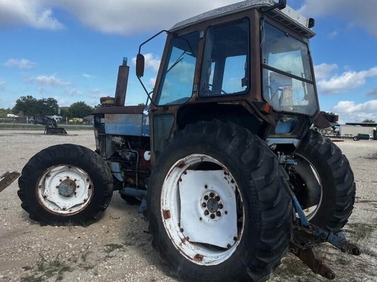 ford-tractor-image-8