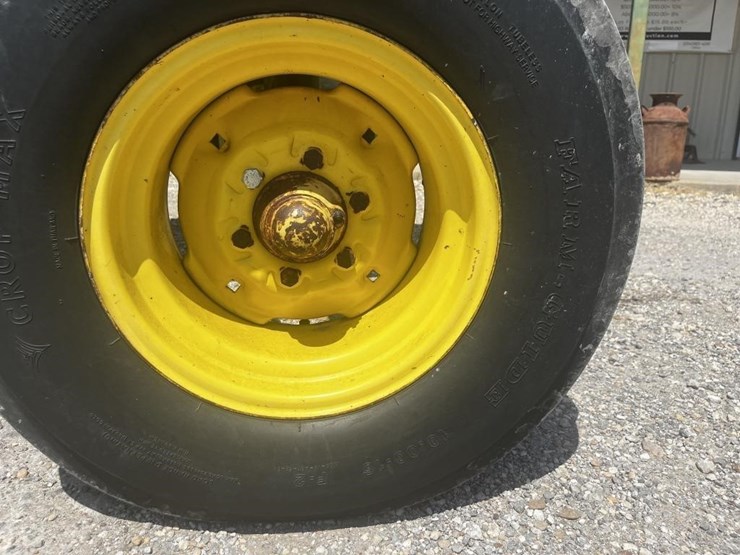 john-deere-4230-image-19