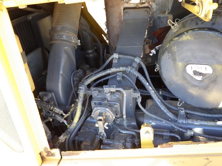 2007-komatsu-d155ax-6-image-34