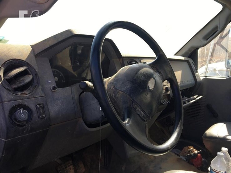 2012-ford-f750-image-6