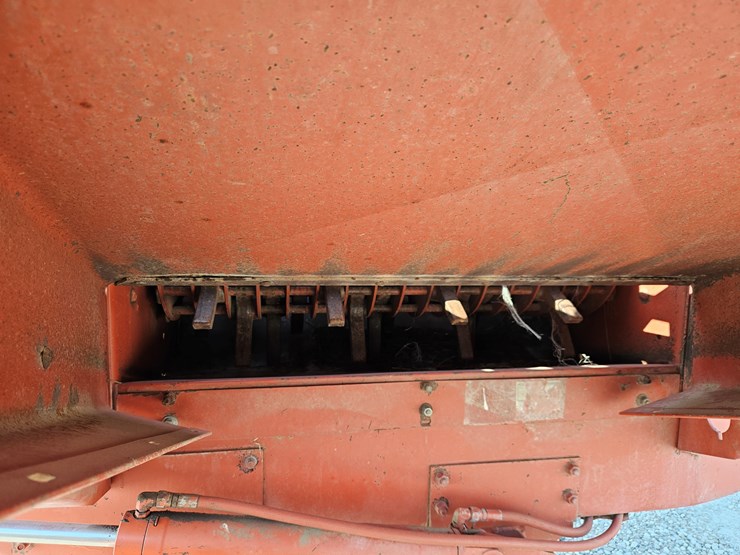 hesston-bp20-image-8