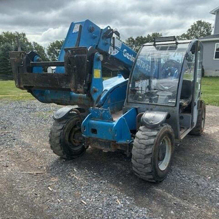 2008 GENIE GTH5519