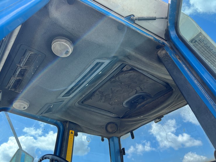 ford-7810-image-5