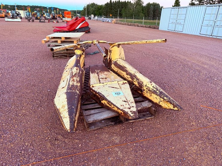 new-holland-822-image-2