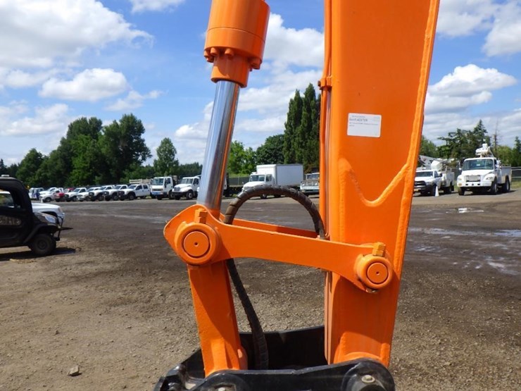 2021-doosan-dx85r-3-image-10