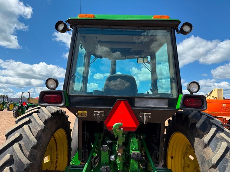 1990-john-deere-4055-image-18
